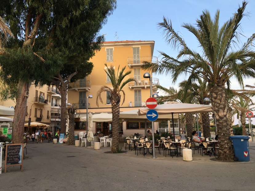 arma-di-taggia_ballade-en-velo-au-depart-de-san-remo_01